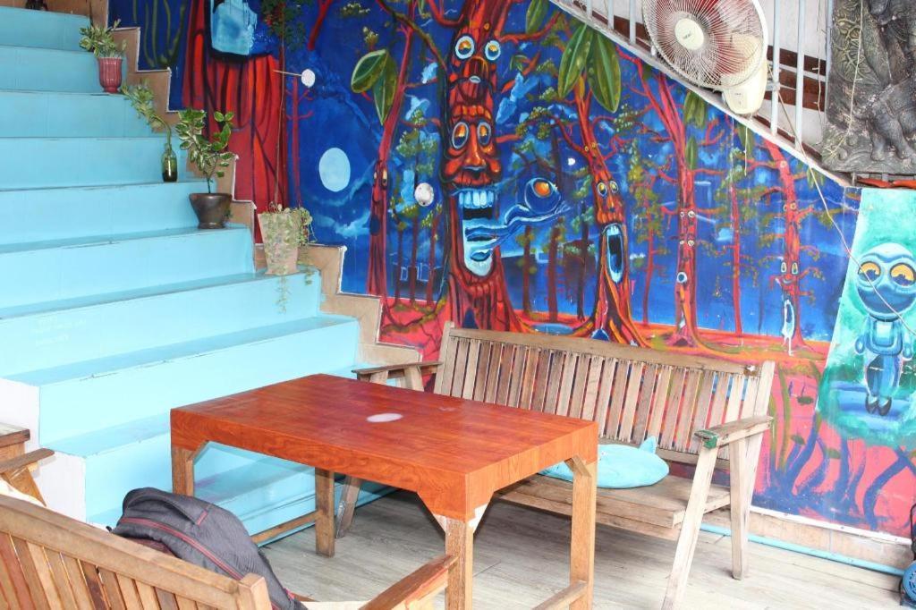 Hotel The Twins Hostel 2*